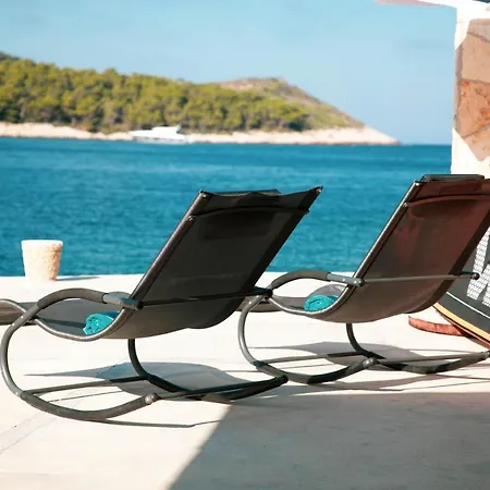 Waterfront House Stoncica Vis