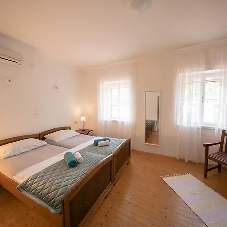 Waterfront House Stoncica Holiday home Vis